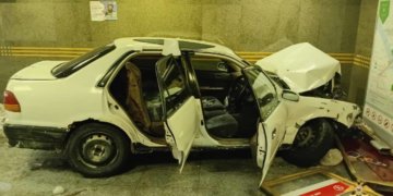 Установлен водитель влетевший в двери станции метро «Золотая нива»