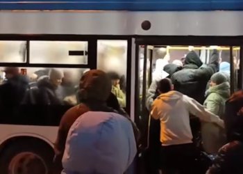 Новосибирцы требуют суда над чиновниками из-за коллапса в общественном транспорте