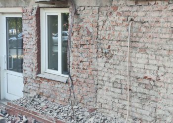 Проблема растет: почти 8 тысяч домов признали аварийными в Новосибирской области