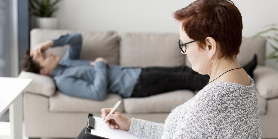 Российских психологов обяжут получить профильное образование к 2030 году