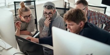 Почти 3300 человек подали заявки на обучение во втором в Сибири кампусе «Школы 21»