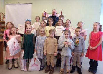 Профессии мам глазами детей: в Пашино наградили победителей творческого конкурса