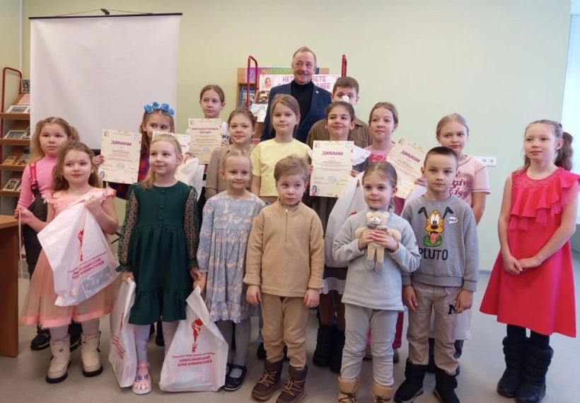 Профессии мам глазами детей: в Пашино наградили победителей творческого конкурса