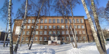 «Россети Новосибирск» обеспечат надёжное электроснабжение школы в Дзержинском районе