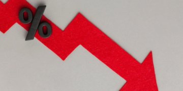 Банк России снизил ключевую ставку пятый раз подряд