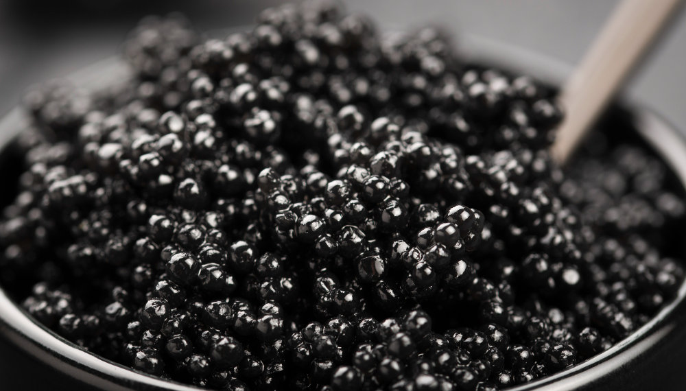 В России раскрыли секрет новогоднего стола. Что взлетело в продажах в 10 раз?