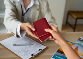 Посольство Кипра откроет визовый центр в Новосибирске 15 декабря