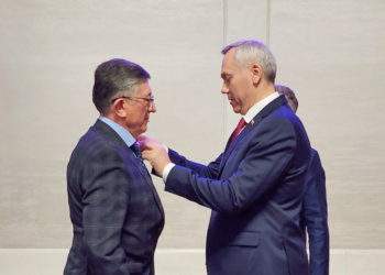 Руководителю филиала «Россети Новосибирск» присвоено почётное звание