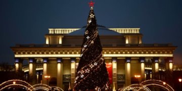 Новосибирск вошёл в число популярных новогодних направлений: спрос вырос на 8%