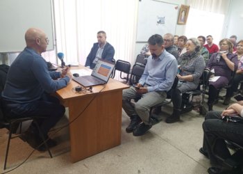 «Школа ЖКХ на ОбьГЭСе»: как новосибирцы учатся управлять своим домом