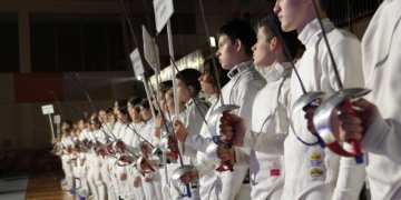 Новосибирские саблисты завоевали шесть медалей на турнире Поздняковых