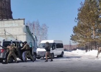 Работу полиции и уровень безопасности в Новосибирске предлагают оценить сибирякам