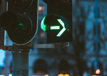 Новосибирские водители смогут видеть таймеры светофоров в навигаторе