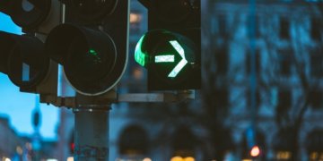 Новосибирские водители смогут видеть таймеры светофоров в навигаторе