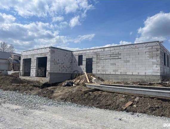 Мошенник нажился на 558 млн рублей при строительстве частных домов в Новосибирске