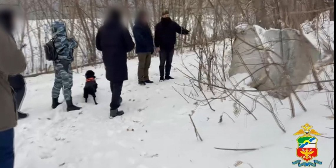 Транспортные полицейские задержали с поличным наркокурьера в Новосибирске