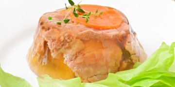 Шок от Роскачества: в новогоднем холодце нашли стафилококк, кишечную палочку и угрозу ботулизма