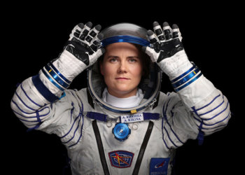 Космонавтка Анна Кикина стала кандидатом наук
