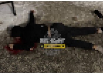 Молодой человек выпал из окна и скончался от полученных травм