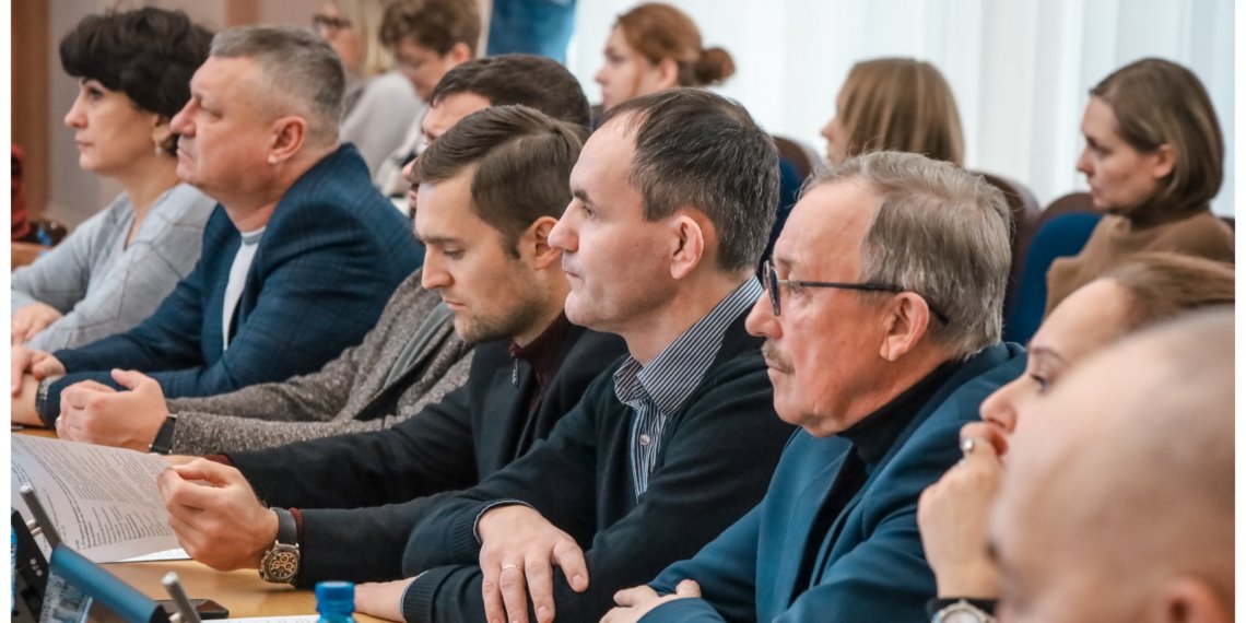 Депутаты горсовета обсудили меры для привлечения новых кадров для решения проблем с общественным транспортом