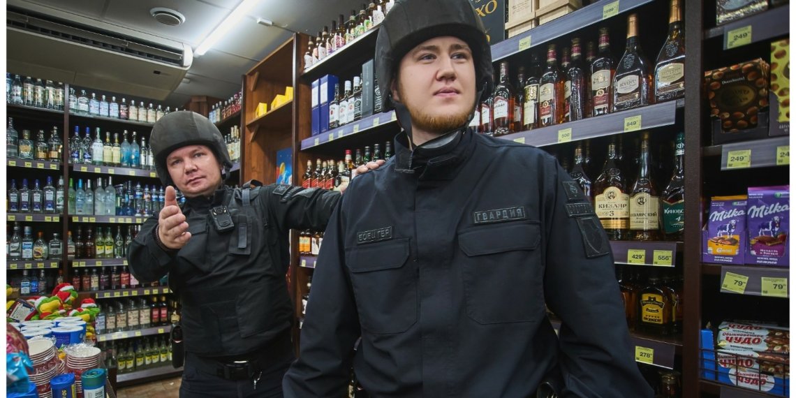 Наркоман захотел сладкого и попытался обокрасть магазин в Новосибирске