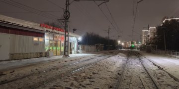 Женщина погибла под колёсами поезда в Новосибирске