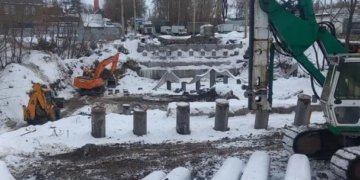 В Новосибирске начали погружать сваи для нового моста через реку Тулу