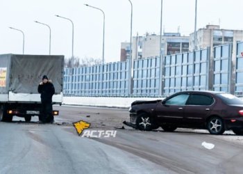 Первое ДТП произошло на четвёртом мосту Новосибирска