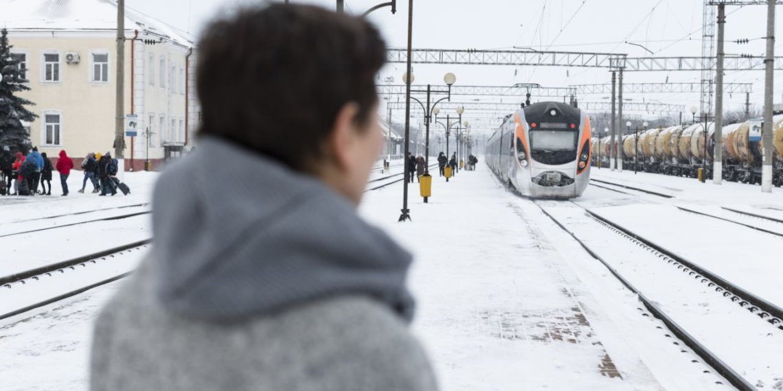 Крупный сбой задержал семь электричек под Новосибирском