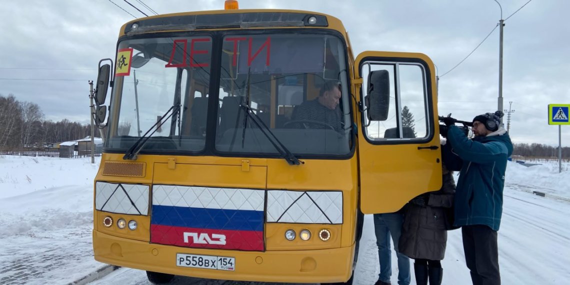 Из-за крепких морозов 1710 учеников не смогли добраться до школ в Новосибирской области