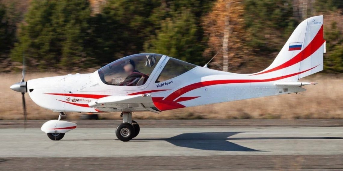 Над Мочище без документов: пилотов наказали за незаконные полеты