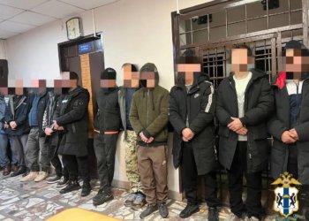 В Новосибирске нашли десятки нелегалов: 32 иностранца нарушили миграционный режим