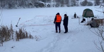 Незаконную купель нашли спасатели на карьере Горский в Новосибирске