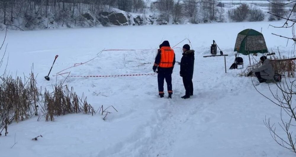 Незаконную купель нашли спасатели на карьере Горский в Новосибирске
