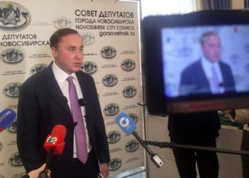 Город вывел на линию рекордное число снегоуборочной техники — около 800 единиц