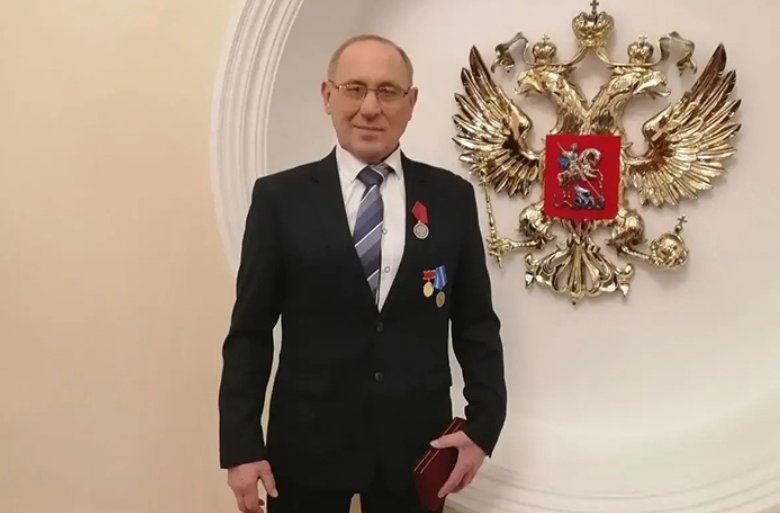 Слесарь завода НЗХК получил в Кремле высокую государственную награду