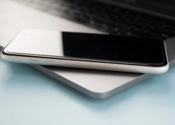 В России все мобильники хотят поставить на учёт из-за опасности использования сим-карт во вражеских БПЛА