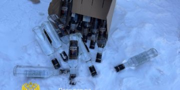 В Новосибирске изъяли больше 18 тысяч бутылок суррогатного алкоголя за 3,9 млн рублей