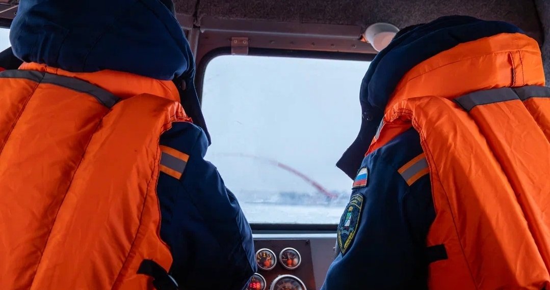 Новосибирские спасатели исполнили мечту 13-летнего мальчика