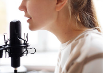 Новосибирские ученые создали систему для диагностики депрессии по голосу