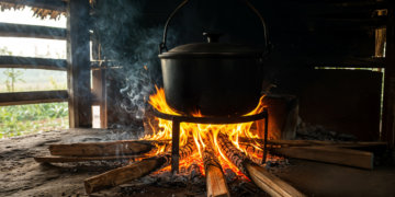 Житель Карасука получил 3,5 года колонии за варку наркотиков во дворе своего дома