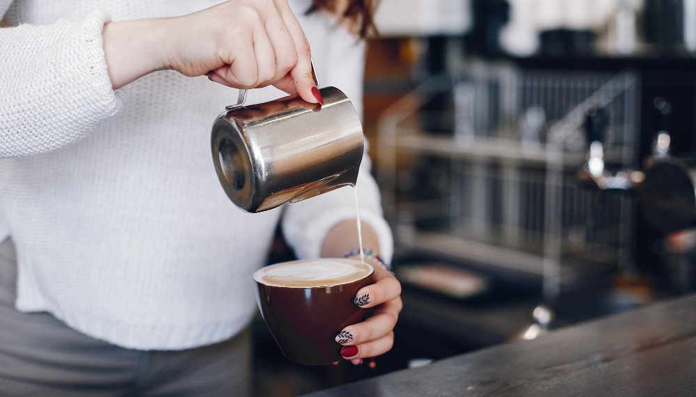 Латте по цене иномарки и шуба за 211 тысяч: на что тратились новосибирцы в праздники