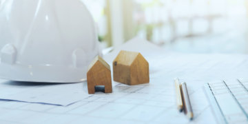 Компанию «Ликстрой» внесли в чёрный список поставщиков за срыв строительства школы в Новосибирской области