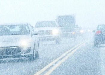 Из-за сильной метели в Новосибирской области перекрыли пять федеральных трасс