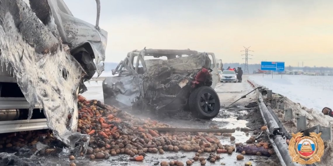 Четыре человека погибли в страшном ДТП с возгоранием в Иркутской области