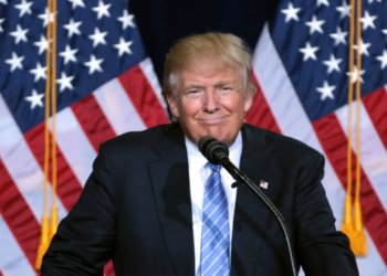 Трамп пообещал уничтожить целую страну в ответ на угрозу своей безопасности