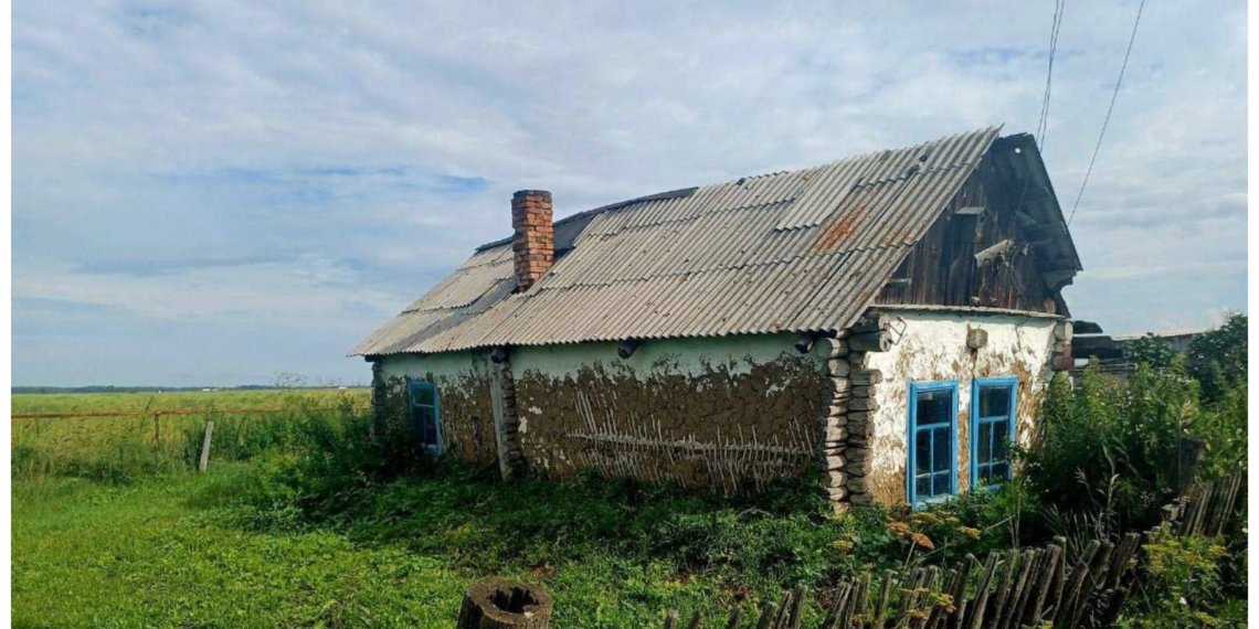 Семья из Новосибирской области переселилась из аварийного жилья благодаря вмешательству прокуратуры
