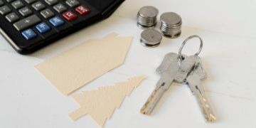 В Думу внесут закон против «бабушкиных схем» с недвижимостью