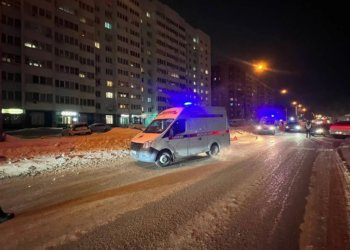 Скорая сбила девочку в Новосибирске: ребенок попал под машину на улице Троллейной