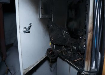 Подростка заключили под стражу за поджог вышки сотовой связи по заданию из мессенджера в Новосибирской области